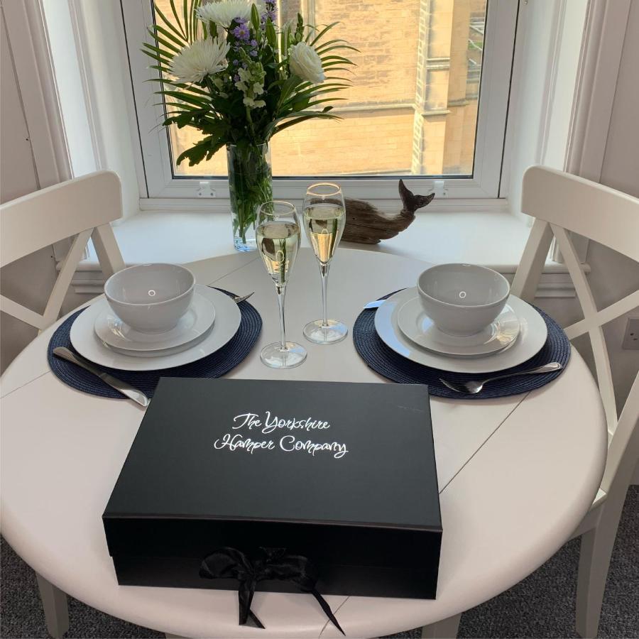 Seaspray Boutique Whitby Apartment Eksteriør bilde